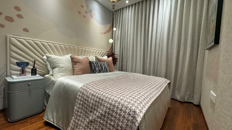 Brand New 3 Bedroom High Floor Family Home Near Lorong Chuan MRT, Lorong Chuan, Hougang / Punggol / Sengkang, 3 Bedrooms, 1,485 sqft, Condominium For Sale, by Alvin Yeo, 500238124 - Bedroom - PropertyGuru.com.sg