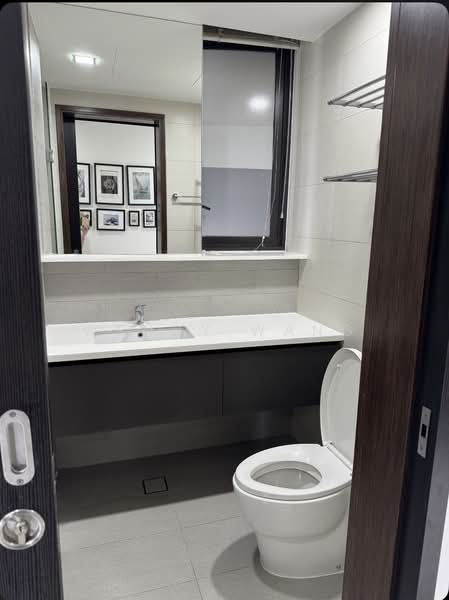 D'Nest, 131 Pasir Ris Grove, 3 Bedrooms, 936 sqft, Condominium For Sale, by Wendy Wang, 500238126 - Bathroom - PropertyGuru.com.sg