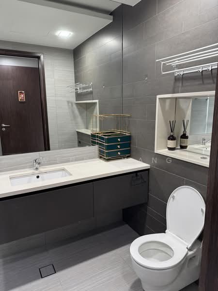 D'Nest, 131 Pasir Ris Grove, 3 Bedrooms, 936 sqft, Condominium For Sale, by Wendy Wang, 500238126 - Bathroom - PropertyGuru.com.sg