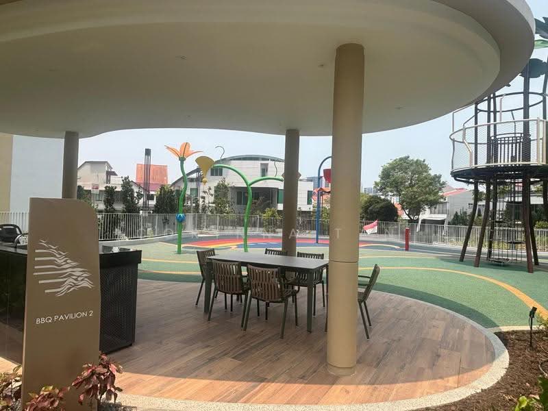 Grand Dunman, 18 Dunman Road, East Coast / Marine Parade, 3 Bedrooms, 958 sqft, Condominium For Rent, by Corinna Tan, 500238140 - Exterior - PropertyGuru.com.sg
