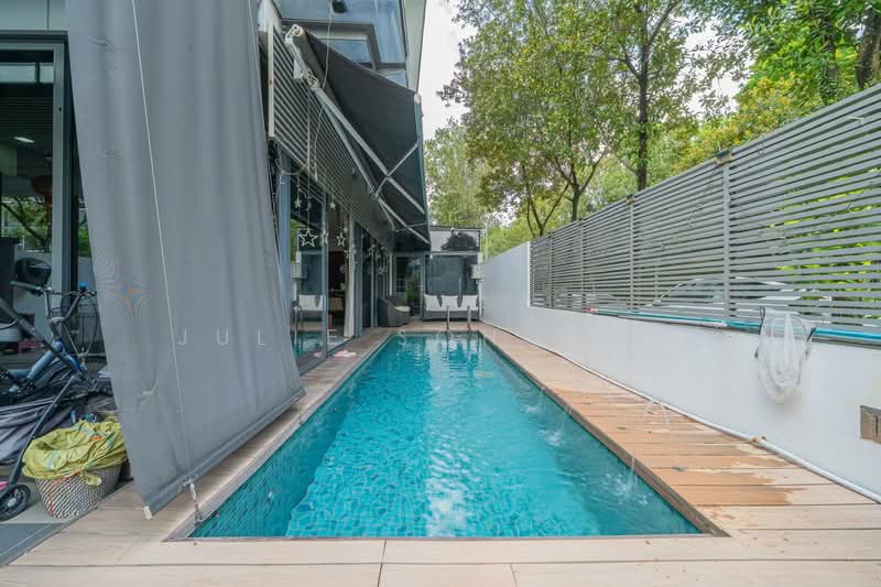 Serangoon Garden Estate, Cooling Close, 7 Bedrooms, 3,660 sqft, Corner Terrace For Sale, by Julie Soh 苏保历, 500238141 - Exterior - PropertyGuru.com.sg
