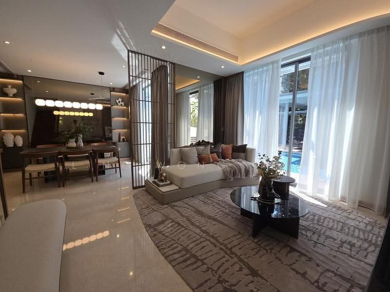 Greenwood Mews, 271 Greenwood Avenue, Newton / Novena, 5 Bedrooms, 3,100 sqft, Cluster House For Sale, by Ling Wong 王秀玲, 500238142 - Living Room - PropertyGuru.com.sg
