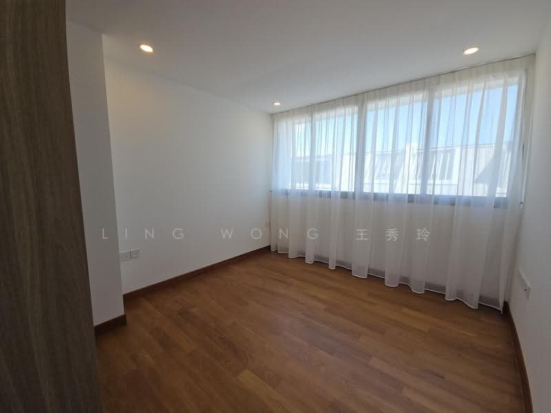 Greenwood Mews, 271 Greenwood Avenue, Newton / Novena, 5 Bedrooms, 3,100 sqft, Cluster House For Sale, by Ling Wong 王秀玲, 500238142 - Bedroom - PropertyGuru.com.sg