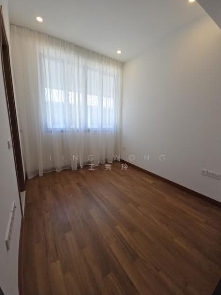 Greenwood Mews, 271 Greenwood Avenue, Newton / Novena, 5 Bedrooms, 3,100 sqft, Cluster House For Sale, by Ling Wong 王秀玲, 500238142 - Bedroom - PropertyGuru.com.sg
