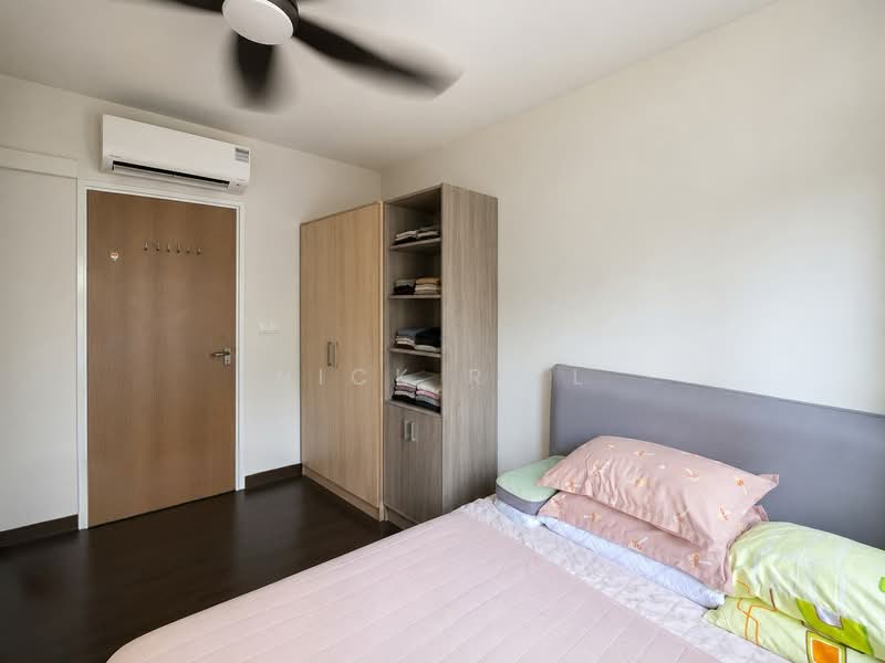 684C Edgedale Plains, 684C Edgedale Plains, Hougang / Punggol / Sengkang, 2 Bedrooms, 732 sqft, HDB Flat For Sale, by Nick R. L, 500238143 - Bedroom - PropertyGuru.com.sg