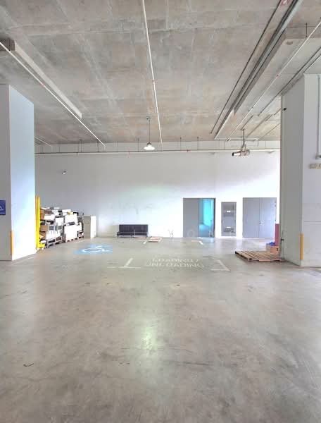 ramp up b2 factory workshop warehouse for rent!, ramp up b2 unit for rent @ Tampines!, 2,282 sqft, Factory / Workshop (B2) For Rent, by Joel Yong, 500238147 - CommercialGuru.com.sg