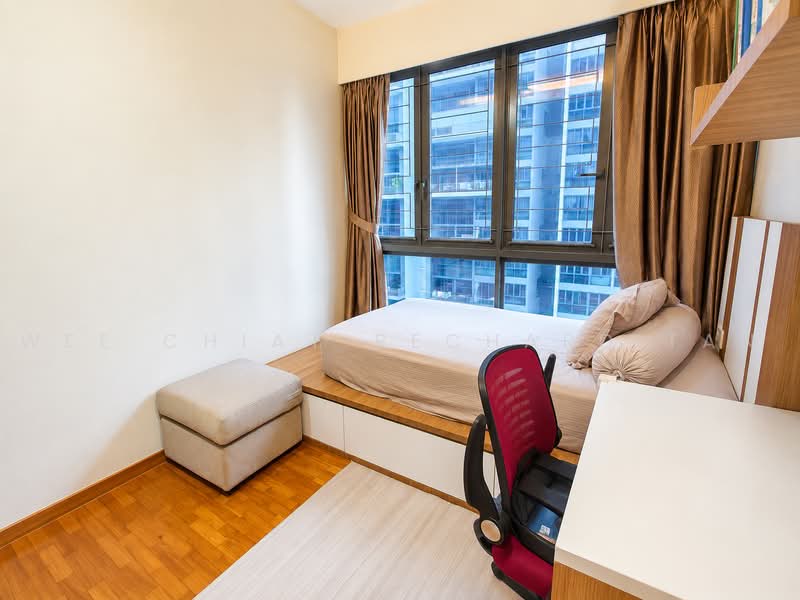 SkyPark Residences, Sembawang Drive, 4 Bedrooms, 1,238 sqft, Condominium For Sale, by Wee Chiat Rechard Tan, 500238152 - Bedroom - PropertyGuru.com.sg