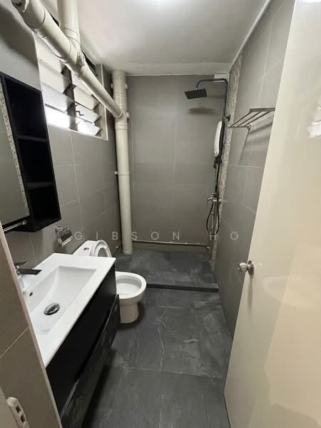 787C Woodlands Crescent, 787C Woodlands Crescent, Admiralty / Woodlands, 3 Bedrooms, 1,313 sqft, HDB Flat For Sale, by Gibson Ho, 500238157 - Bathroom - PropertyGuru.com.sg