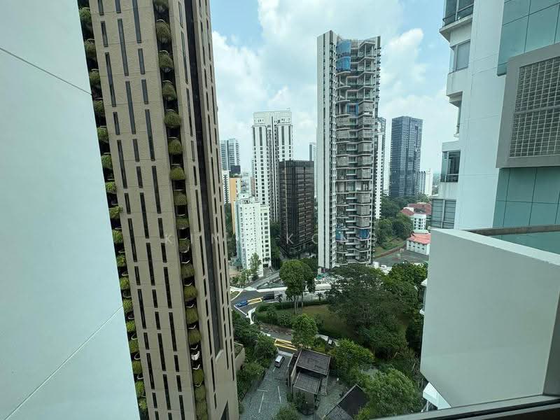Draycott Eight, 4 Draycott Park, Tanglin / Holland / Bukit Timah, 4 Bedrooms, 2,896 sqft, Condominium For Sale, by King Kong, 500238176 - Master bedroom view - PropertyGuru.com.sg