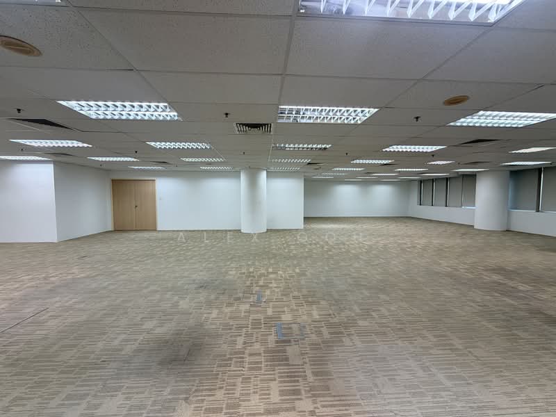 Automobile Megamart, 61 Ubi Avenue 2, 4,359 sqft, Light Industrial (B1) For Rent, by Alex Goh, 500238181 - CommercialGuru.com.sg