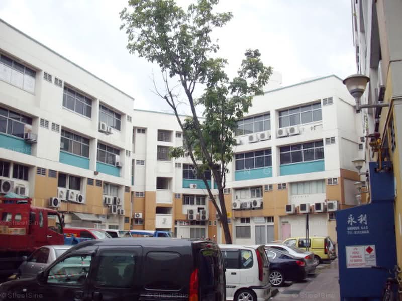 Blk 131 Jurong Gateway Road, Boon Lay / Jurong / Tuas, 800 sqft, Shop / Shophouse For Rent, by Jerry Ong, 500238182 - Exterior - CommercialGuru.com.sg