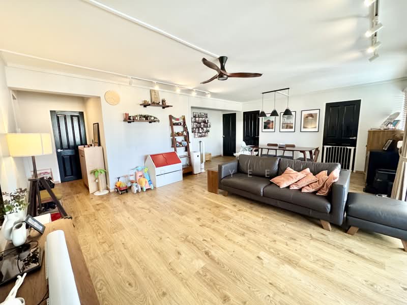 405 Sin Ming Avenue, 405 Sin Ming Avenue, 3 Bedrooms, 1,292 sqft, HDB Flat For Sale, by Jeryl Yee, 500238210 - Living Room - PropertyGuru.com.sg
