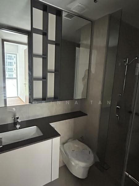 Grand Dunman, 18 Dunman Road, East Coast / Marine Parade, 4 Bedrooms, 1,292 sqft, Condominium For Rent, by Corinna Tan, 500238215 - Bathroom - PropertyGuru.com.sg
