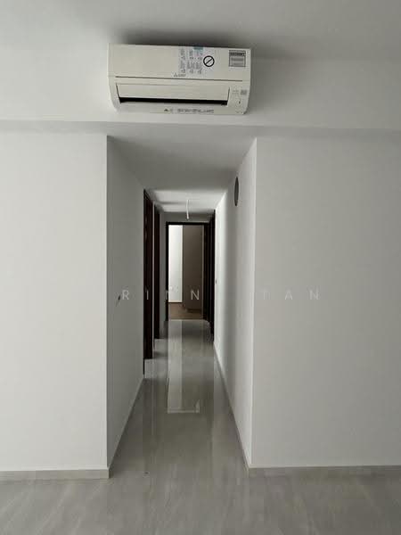 Grand Dunman, 18 Dunman Road, East Coast / Marine Parade, 4 Bedrooms, 1,292 sqft, Condominium For Rent, by Corinna Tan, 500238215 - Corridor - PropertyGuru.com.sg