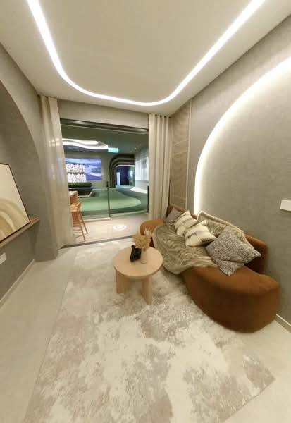 Hillock Green, 22-28 Lentor Central, Mandai / Upper Thomson, 2 Bedrooms, 624 sqft, Condominium For Sale, by Randy Lai, 500238218 - Living Room - PropertyGuru.com.sg