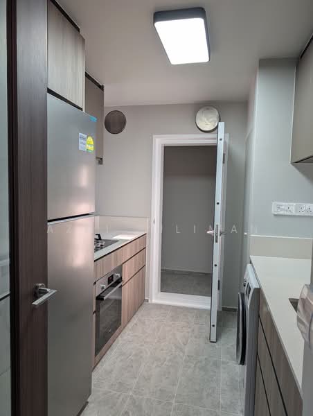 Bartley Vue, 6 Jalan Bunga Rampai, 2 Bedrooms, 732 sqft, Condominium For Rent, by Azmi Suliman, 500238221 - Kitchen - PropertyGuru.com.sg