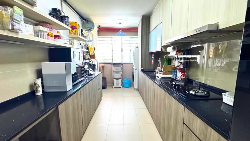453A Bukit Batok West Avenue 6, 453A Bukit Batok West Avenue 6, 3 Bedrooms, 1,238 sqft, HDB Flat For Sale, by Jocelyn Chua 蔡颸嬣, 500238268 - Kitchen - PropertyGuru.com.sg