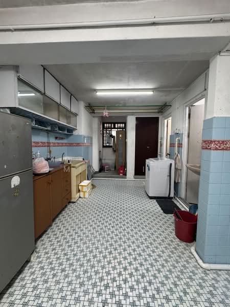 154 Mei Ling Street, 154 Mei Ling Street, 2 Bedrooms, 721 sqft, HDB Flat For Sale, by Mike Lim, 500238274 - Kitchen - PropertyGuru.com.sg