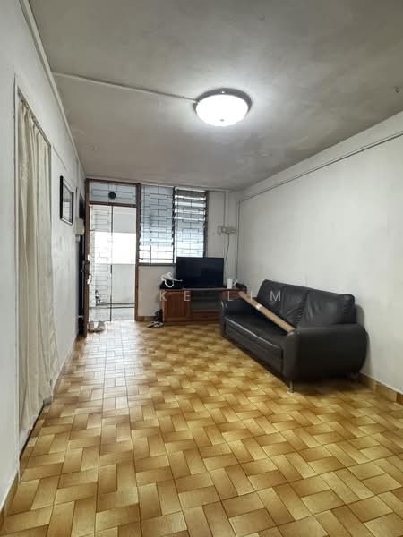 154 Mei Ling Street, 154 Mei Ling Street, 2 Bedrooms, 721 sqft, HDB Flat For Sale, by Mike Lim, 500238274 - Living Room - PropertyGuru.com.sg