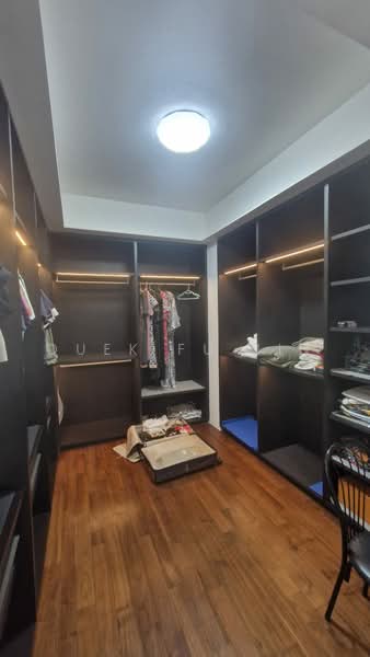 Amber Park, 18 Amber Gardens, 6 Bedrooms, 4,392 sqft, Condominium For Sale, by Quek Fu Jin, 500238294 - Interior - PropertyGuru.com.sg