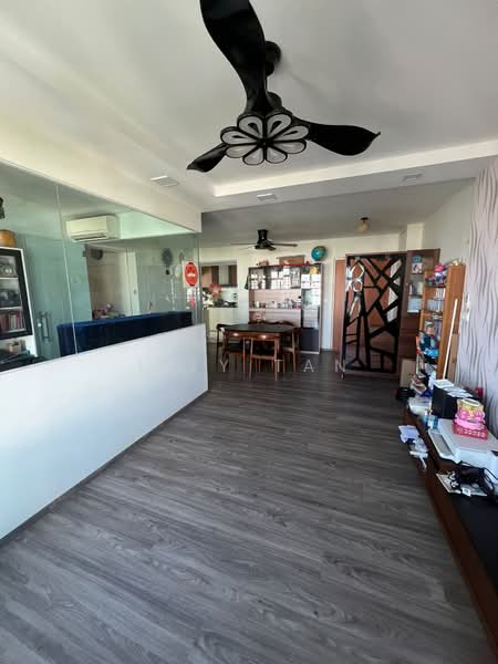 96A Henderson Road, 96A Henderson Road, 3 Bedrooms, 1,216 sqft, HDB Flat For Sale, by Lily Tan, 500238299 - Living Room - PropertyGuru.com.sg