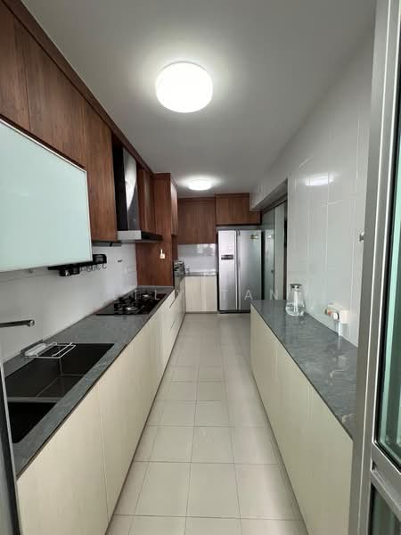 96A Henderson Road, 96A Henderson Road, 3 Bedrooms, 1,216 sqft, HDB Flat For Sale, by Lily Tan, 500238299 - Kitchen - PropertyGuru.com.sg
