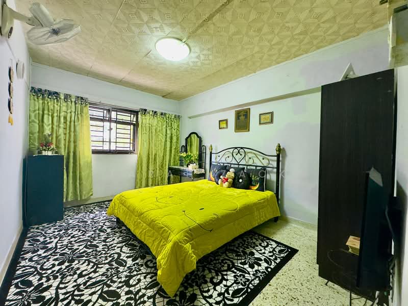 306 Ang Mo Kio Avenue 1, 306 Ang Mo Kio Avenue 1, 4 Bedrooms, 1,324 sqft, HDB Flat For Sale, by Farah Zack, 500238307 - PropertyGuru.com.sg