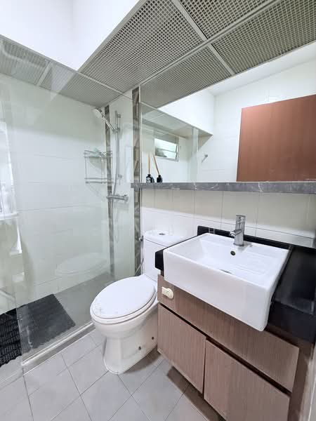 428A Yishun Avenue 11, 428A Yishun Avenue 11, 3 Bedrooms, 990 sqft, HDB Flat For Sale, by SQ Raudha, 500238310 - Bathroom - PropertyGuru.com.sg