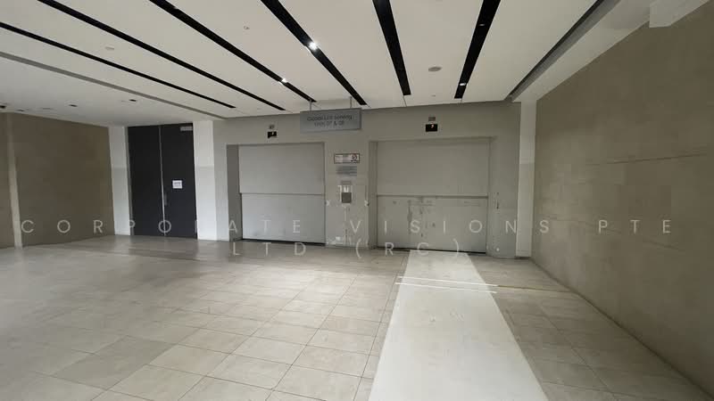 Ground Floor 3500sqft Corporation Road Easy Access Major Expressway, Other Sizes 1480 / 2860 /5800 / 8070 / 11150 / 21700sqft Call 96858829, Dairy Farm / Bukit Panjang / Choa Chu Kang, 3,500 sqft, Light Industrial (B1) For Rent, by RONN, 500238326 - Corridor - CommercialGuru.com.sg