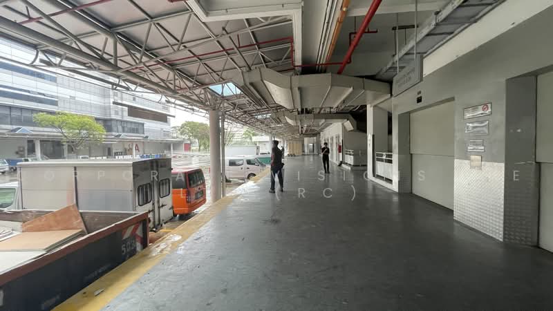Ground Floor 3500sqft Corporation Road Easy Access Major Expressway, Other Sizes 1480 / 2860 /5800 / 8070 / 11150 / 21700sqft Call 96858829, Dairy Farm / Bukit Panjang / Choa Chu Kang, 3,500 sqft, Light Industrial (B1) For Rent, by RONN, 500238326 - Exterior - CommercialGuru.com.sg