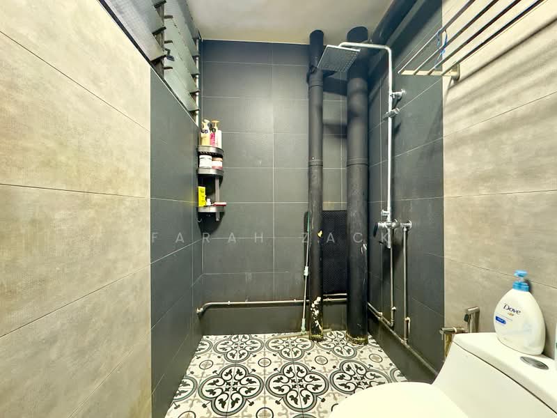 730 Tampines Street 71, 730 Tampines Street 71, 4 Bedrooms, 1,335 sqft, HDB Flat For Sale, by Farah Zack, 500238328 - PropertyGuru.com.sg