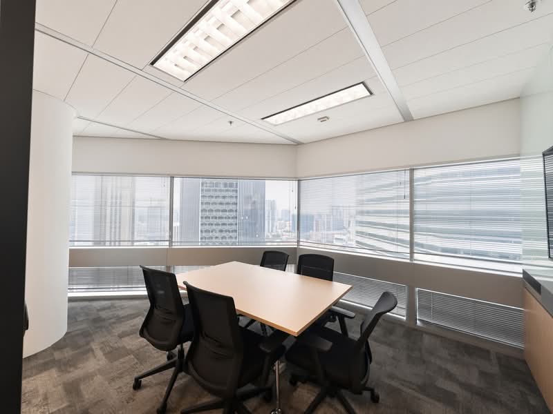 Gateway West, 150 Beach Road, 1,400 sqft, Office For Rent, by Preston Tan, 500238333 - Interior - CommercialGuru.com.sg