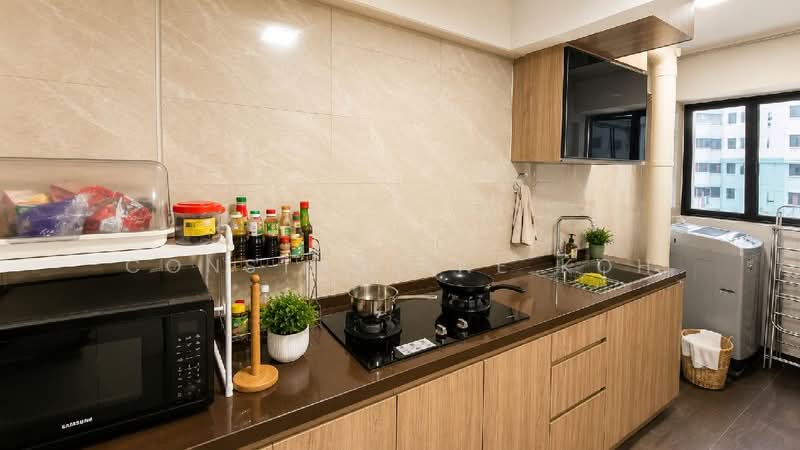 689 Jurong West Central 1, 689 Jurong West Central 1, 4 Bedrooms, 1,496 sqft, HDB Flat For Sale, by Constantine Koh, 500238338 - Kitchen - PropertyGuru.com.sg