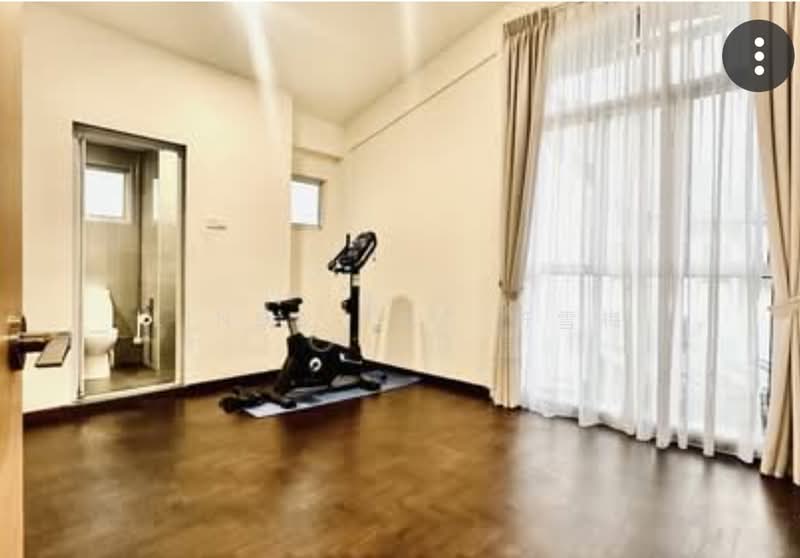 Rare 2244sqft freehold land 1km St Nicholas renovated 5br family home, , 5 Bedrooms, 2,980 sqft, Terraced House For Sale, by Linda Foo 符雪梅, 500238344 - Bathroom - PropertyGuru.com.sg