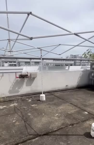 First Centre, 50 Serangoon North Avenue 4, 1,561 sqft, Light Industrial (B1) For Sale, by Lexus Teo, 500238367 - CommercialGuru.com.sg