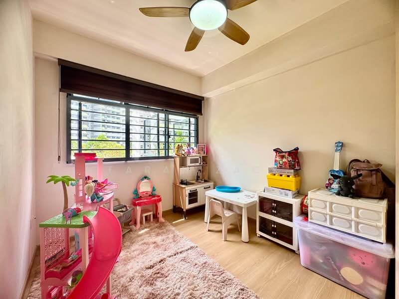622A Tampines Avenue 12, 622A Tampines Avenue 12, 3 Bedrooms, 1,001 sqft, HDB Flat For Sale, by Farah Zack, 500238369 - PropertyGuru.com.sg