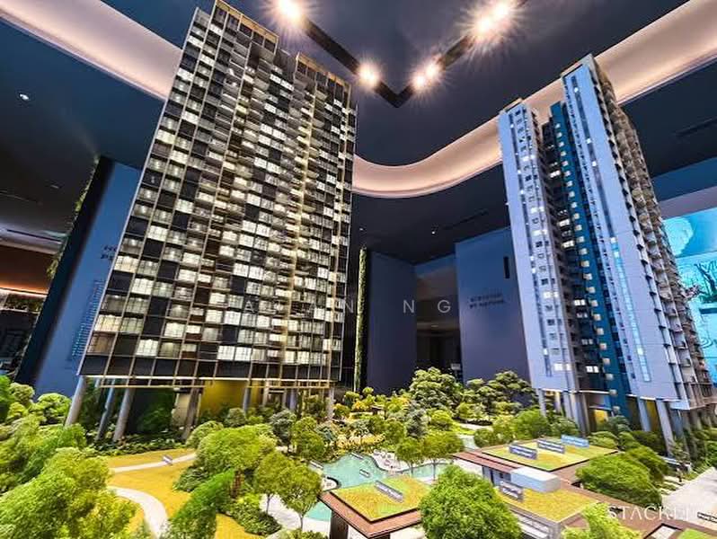 Pinetree Hill, 32 Pine Grove, 3 Bedrooms, 1,163 sqft, Condominium For Sale, by Alan Ng, 500238406 - Exterior - PropertyGuru.com.sg