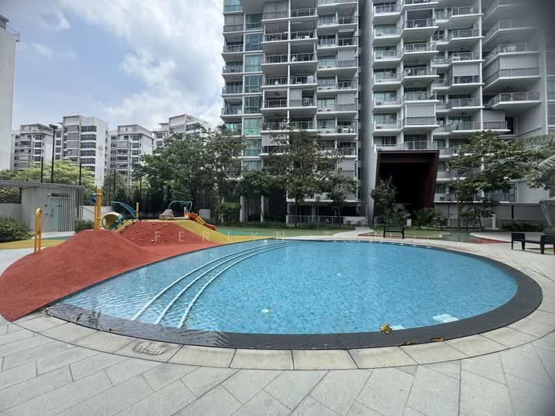 Ripple Bay, 4 Pasir Ris Link, 2 Bedrooms, 775 sqft, Condominium For Sale, by Ferlyn Tan, 500238409 - Exterior - PropertyGuru.com.sg