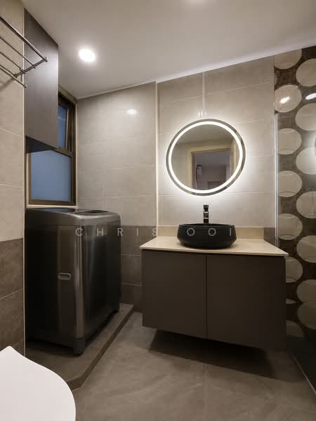 Parkview Apartments, 1 Bukit Batok Street 25, 2 Bedrooms, 980 sqft, Condominium For Sale, by Chris Ooi, 500238412 - Bathroom - PropertyGuru.com.sg