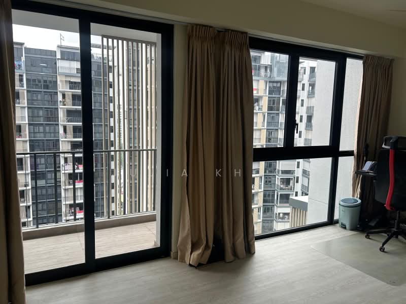 River Isles, 64 Edgedale Plains, Studio, 350 sqft, Condominium For Rent, by Julia Khoo, 500238419 - Balcony - PropertyGuru.com.sg