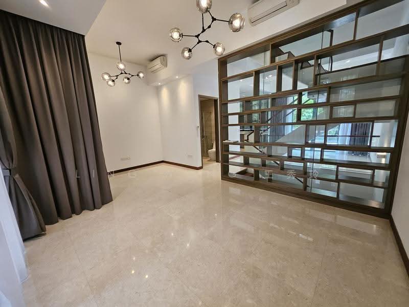 Alana, Sunrise Terrace, Seletar / Yio Chu Kang, 4 Bedrooms, 3,122 sqft, Terraced House For Sale, by Ling Wong 王秀玲, 500238427 - Living room - PropertyGuru.com.sg