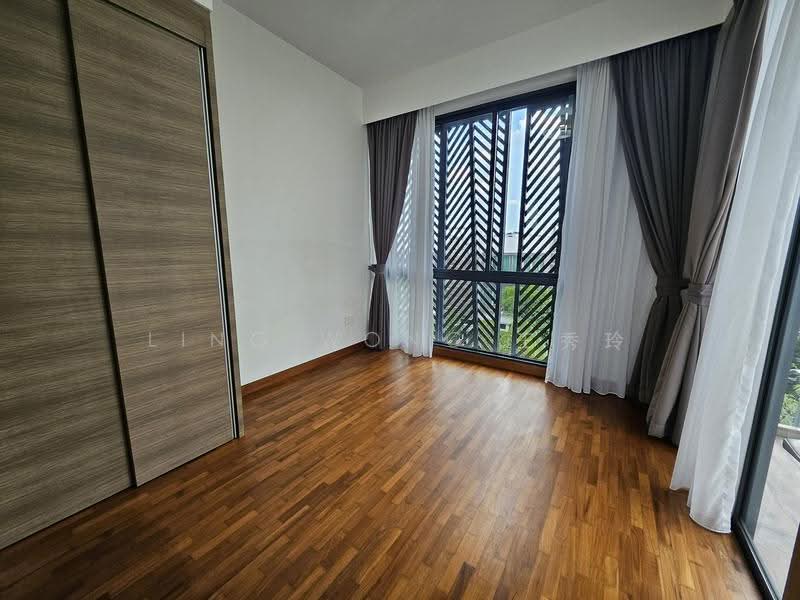 Alana, Sunrise Terrace, Seletar / Yio Chu Kang, 4 Bedrooms, 3,122 sqft, Terraced House For Sale, by Ling Wong 王秀玲, 500238427 - Bedroom 4 - PropertyGuru.com.sg