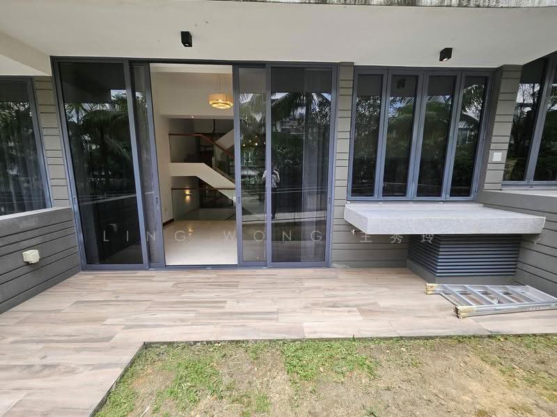 Alana, Sunrise Terrace, Seletar / Yio Chu Kang, 4 Bedrooms, 3,122 sqft, Terraced House For Sale, by Ling Wong 王秀玲, 500238427 - Outdoor - PropertyGuru.com.sg