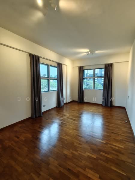 90 Holland Road, 90 Holland Road, 2 Bedrooms, 1,216 sqft, Condominium For Rent, by Douglas Chew, 500238431 - Living Room - PropertyGuru.com.sg