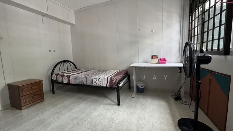 968 Hougang Avenue 9, 968 Hougang Avenue 9, Room Rental, 100 sqft, HDB Flat For Rent, by Janice Huay, 500238469 - Bedroom - PropertyGuru.com.sg