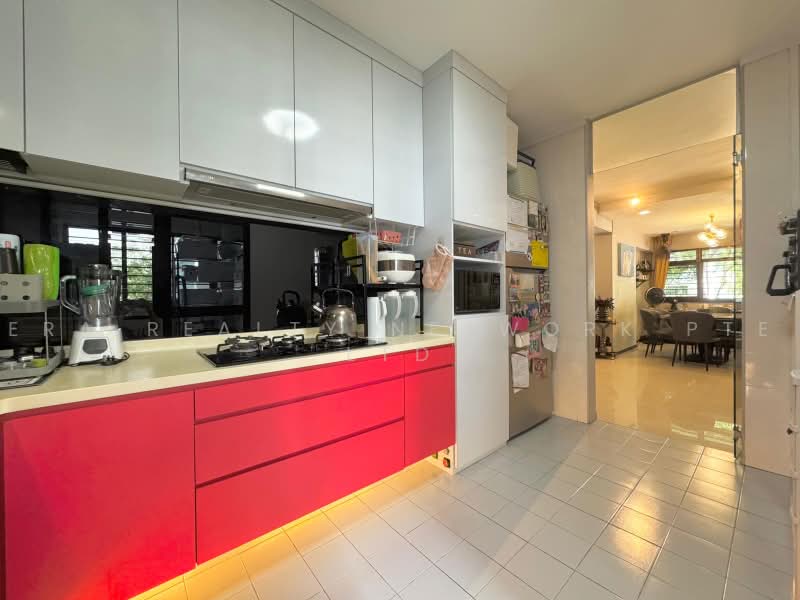 28 Cassia Crescent, 28 Cassia Crescent, 3 Bedrooms, 1,292 sqft, HDB Flat For Sale, by Phoebe, 500238486 - Kitchen - PropertyGuru.com.sg