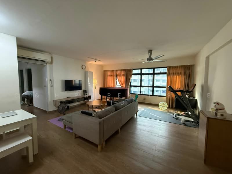 197D Boon Lay Fields, 197D Boon Lay Drive, 3 Bedrooms, 1,216 sqft, HDB Flat For Sale, by TONY, 500238493 - Living Room - PropertyGuru.com.sg