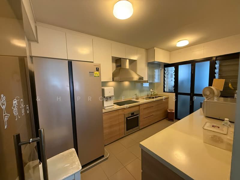 197D Boon Lay Fields, 197D Boon Lay Drive, 3 Bedrooms, 1,216 sqft, HDB Flat For Sale, by TONY, 500238493 - Kitchen - PropertyGuru.com.sg