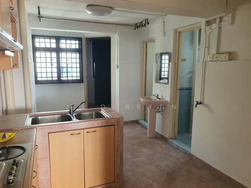 52 Sims Place, 52 Sims Place, 2 Bedrooms, 700 sqft, HDB Flat For Sale, by Ng Dorrynn, 500238504 - Kitchen - PropertyGuru.com.sg