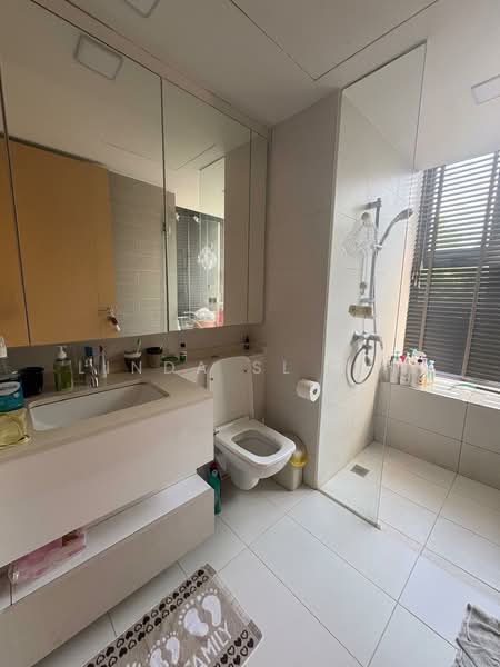 The Estuary @ Yishun, 1 Yishun Avenue 1, 1 Bedroom, 603 sqft, Condominium For Sale, by Linda SL Tan, 500238505 - Bathroom - PropertyGuru.com.sg